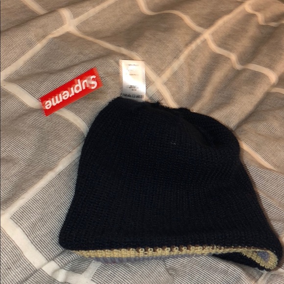 Brand new beanie, Supreme, Never worn - Picture 3 of 3